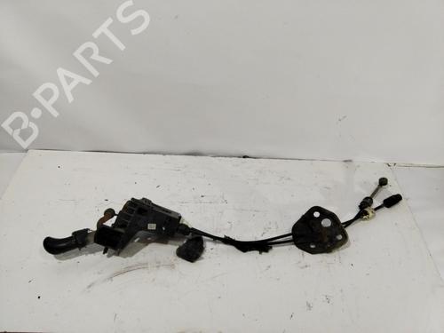 Used Gear lever RENAULT KANGOO / GRAND KANGOO II (KW0/1_) [2008-2025]  30961859