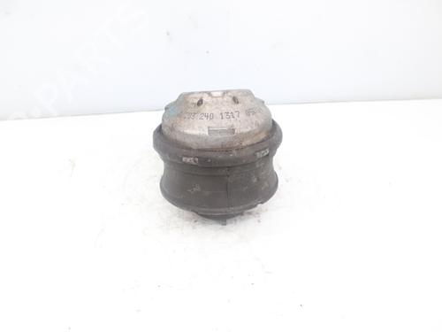 Used Engine mount MERCEDES-BENZ CLK (C209) CLK 220 CDI (209.308) (150 hp) 16963383