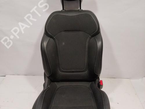 Used Right front seat RENAULT MEGANE IV Hatchback (B9A/M/N_) 1.5 Blue dCi 95 (B9A2, B9A6) (95 hp) 28414352