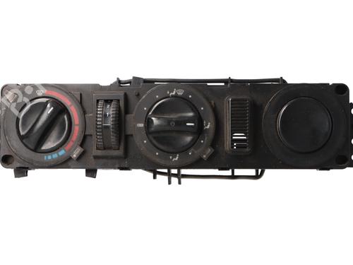 Used Climate control Climate control MERCEDES-BENZ SPRINTER 3-t Bus (B903) 313 CDI (903.671, 903.672, 903.673) (129 hp) 33334879 33334879