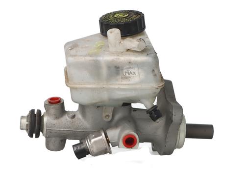 Maître-cylindre MERCEDES-BENZ C-CLASS Coupe (CL203) C 220 CDI (203.708) (150 hp) 32979116