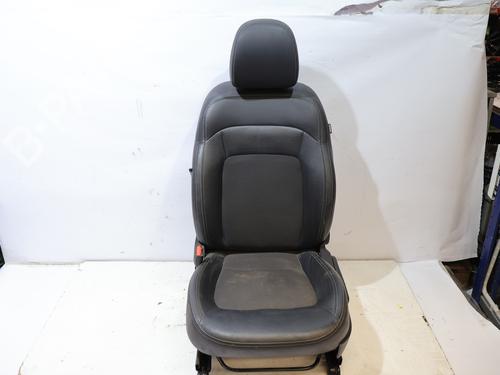 Used Left front seat Left front seat 37495097 37495097