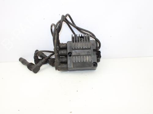 Used Ignition coil OPEL CORSA B (S93) 1.4 i (F08, F68, M68) (60 hp) 13393284