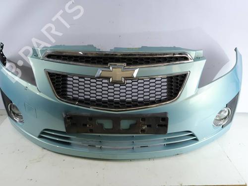 Pára-choques frente Pára-choques frente CHEVROLET SPARK (M300) 1.2 (82 hp) 39752380 39752380