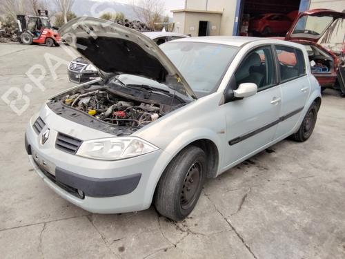 Left headlight RENAULT MEGANE II Saloon (LM0/1_) 1.9 dCi (LM0G, LM1G, LM2C) | BP31311203C28 