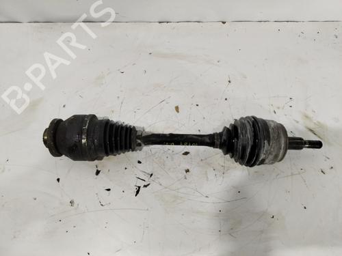 Used Left front driveshaft VW TRANSPORTER T5 Bus (7HB, 7HJ, 7EB, 7EJ) [2003-2016]  31721108