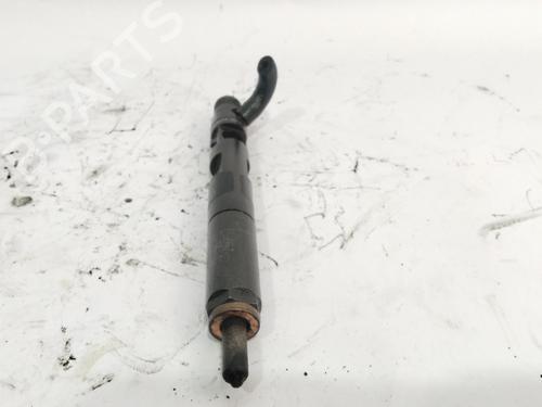 Injector RENAULT MEGANE II Saloon (LM0/1_)  | BP27197132M100 
