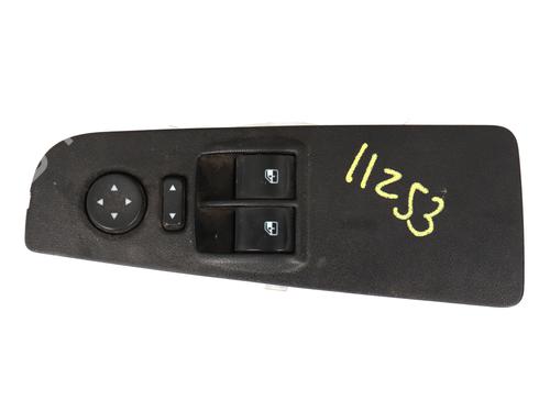 Used Left front window switch Left front window switch FIAT PUNTO EVO (199_) 1.3 D Multijet (199AXC1A, 199BXC1A, 199AXT1A, 199BXT1A) (75 hp) 33274355 33274355