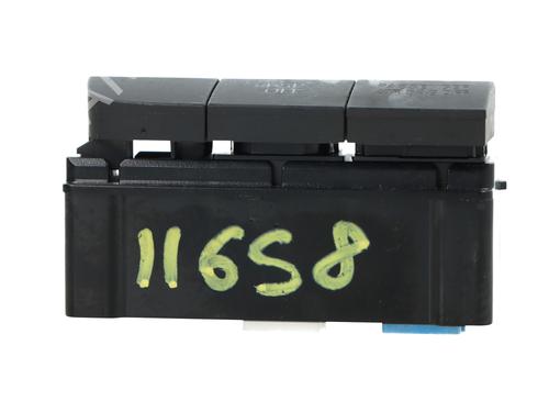 Switch AUDI A3 Convertible (8P7) 2.0 TFSI | BP35918223I30 - Image 3