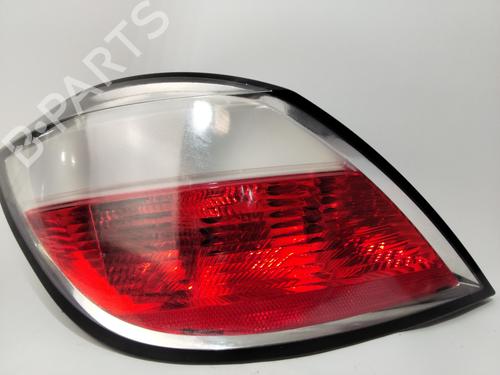 Used Left taillight OPEL ASTRA H (A04) [2004-2014]  20851601