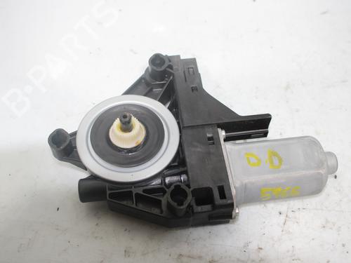 Rudehejsemotor forskærm højre VOLVO V40 Hatchback (525) T5 (254 hp) 17484701