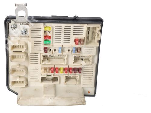 Used Fuse box Fuse box 37262228 37262228