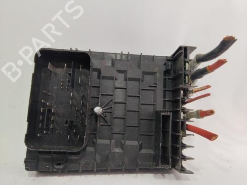 Fuse box SEAT LEON (1P1)  | BP23858802E1 