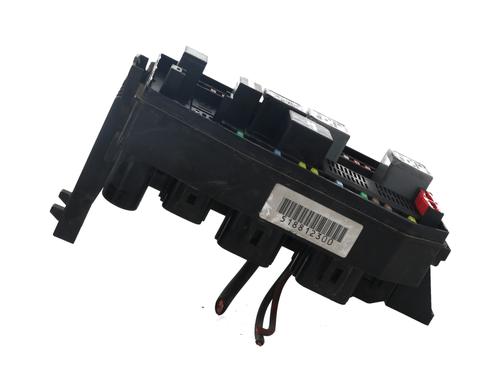Fuse box JAGUAR X-TYPE I (X400) 2.5 V6 All-wheel Drive | BP31306297E1