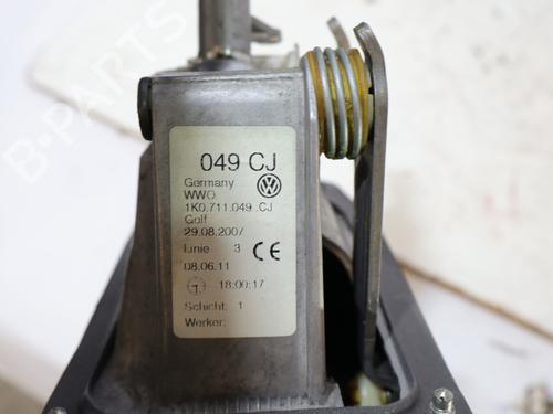 Gear lever VW GOLF VI (5K1) | BP37630323M90 - Image 4