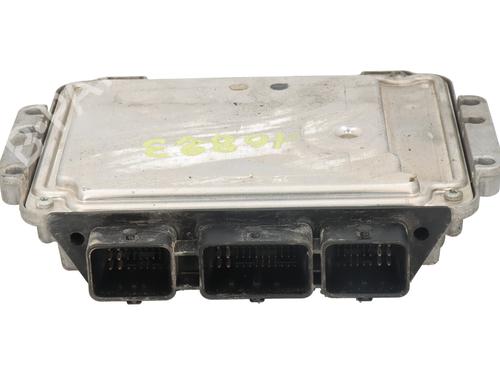 Engine control unit (ECU) PEUGEOT 206 SW (2E/K) 1.6 HDi 110 | BP31881804M57