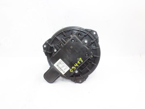 Used Heater blower motor TOYOTA COROLLA Hatchback (_E21_, _EA1_, _EH1_) 1.8 Hybrid (ZWE211) (98 hp) 15821722