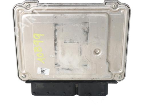 Used Engine control unit (ECU) Engine control unit (ECU) CHEVROLET CAPTIVA (C100, C140) [2006-2026] 33801585 33801585