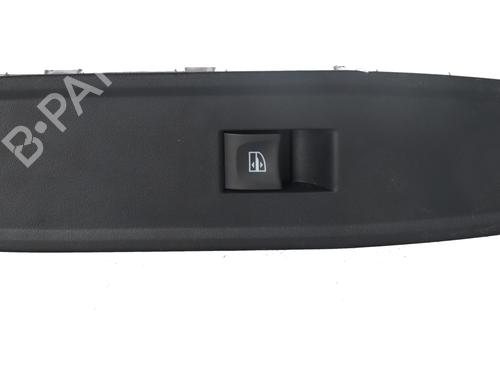 Used Right front window switch Right front window switch NISSAN TOWNSTAR Box Body/MPV (XFK) Electric (122 hp) 34353027 34353027