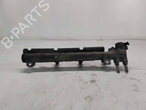 Used Injection rail SEAT LEON (1M1) 1.6 16 V (105 hp) 28577074