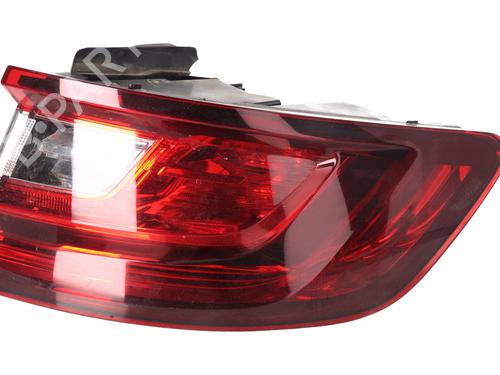 hjre-baglygte-renault-megane-iv-hatchback-b9amn_-2015-37071667 main image