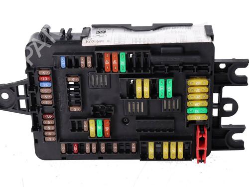 Used Fuse box Fuse box 39184907 39184907