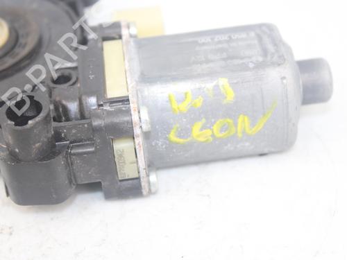 Right front window motor SKODA SUPERB III Estate (3V5)  | BP21013939E20 