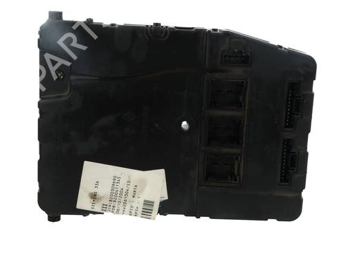 Used Fuse box Fuse box RENAULT MEGANE II (BM0/1_, CM0/1_) [2001-2012] 40494739 40494739