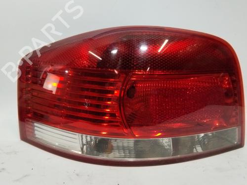 Fanale posteriore sinistro AUDI A3 (8P1) 1.9 TDI (105 hp) 28085844