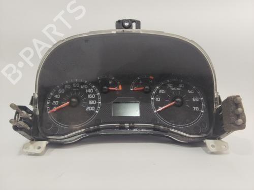 Used Instrument cluster FIAT PANDA (169_) 1.2 (169.AXB11, 169.AXB1A) (60 hp) 22622321