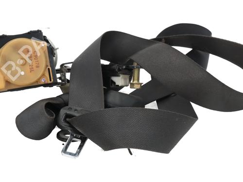 Used Front left seatbelt TOYOTA AVENSIS Estate (_T25_) 2.2 D-4D (ADT251_, ADT251R) (150 hp) 31928497