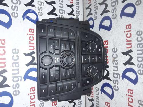 Used Radio OPEL ASTRA J (P10) [2009-2016]  8560759