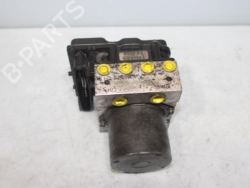 Used ABS pump MERCEDES-BENZ A-CLASS (W169) A 180 (169.032, 169.332) (116 hp) 17484733