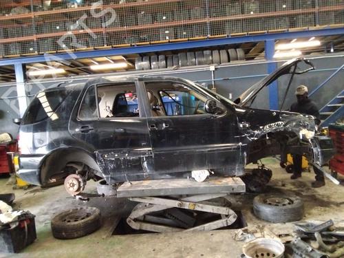 Injection rail MERCEDES-BENZ M-CLASS (W163) ML 270 CDI (163.113) | BP17830767M98 