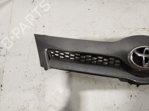 Grille TOYOTA COROLLA Verso (ZER_, ZZE12_, R1_) 2.2 D-4D (AUR10_, AUR10R) | BP30271703C40 