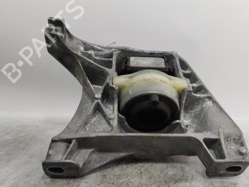 Used Engine mount PEUGEOT 308 II (LB_, LP_, LW_, LH_, L3_) [2013-2021]  26008769