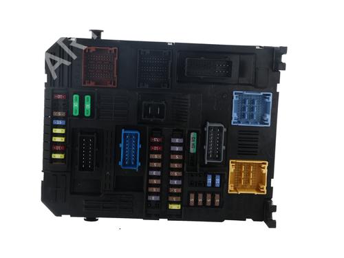 Used Fuse box CITROËN BERLINGO (ER_, EC_) 1.5 BlueHDi 100 (102 hp) 31248329