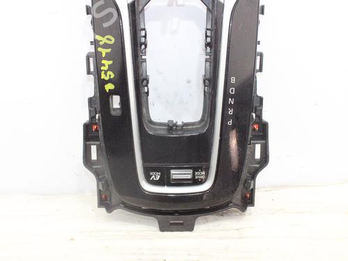 Gear lever TOYOTA COROLLA Hatchback (_E21_, _EA1_, _EH1_) 1.8 Hybrid (ZWE211) | BP15821714M90 