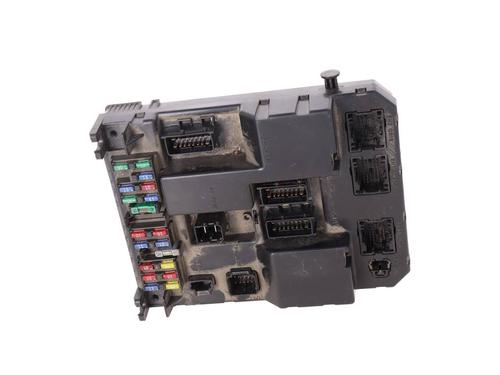 fuse-box-peugeot-307-3ac-2000-2001-2002-2003-2004-2005-2006-2007-2008-2009-2010-2011-2012-39596444 main image