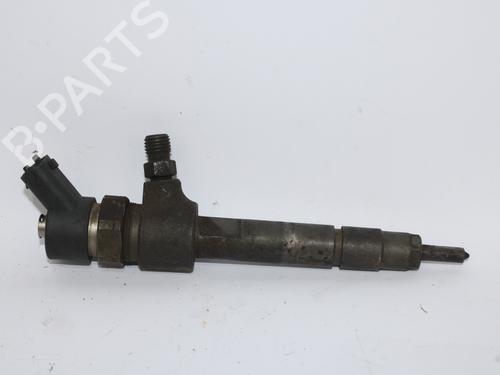 Used Injector FIAT STILO (192_) 1.9 D Multijet (100 hp) 15129915