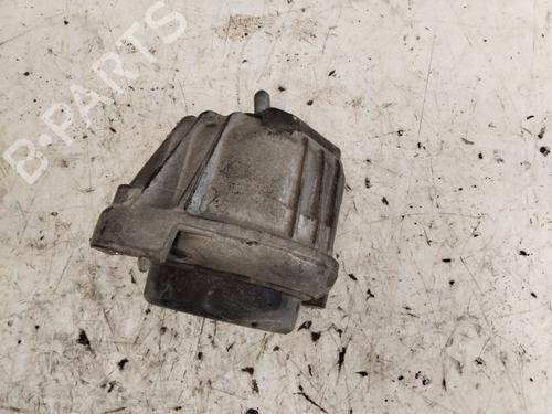 Used Engine mount BMW 1 (E87) 118 d (143 hp) 25714225
