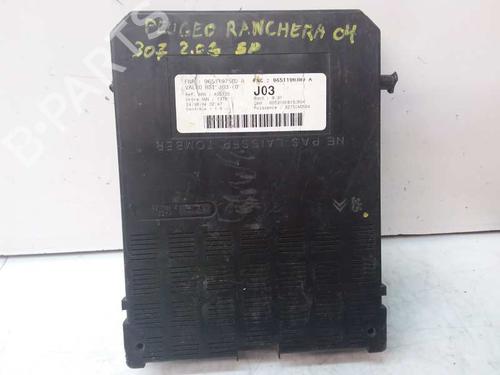 Fuse box PEUGEOT 307 Break (3E) 1.6 HDi 110 | BP8575983E1 