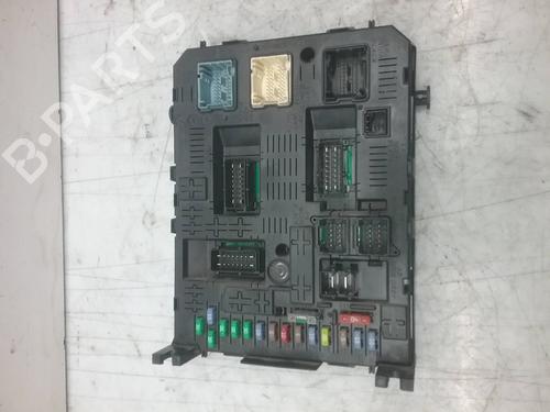 Used Fuse box CITROËN C4 I (LC_) 1.6 HDi (90 hp) 8580104