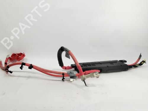Used Fuse box JAGUAR F-PACE (X761) [2015-2025]  27197308