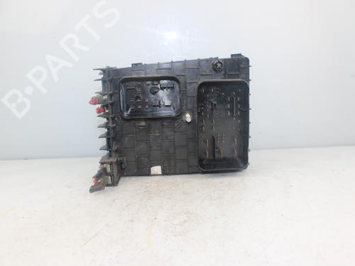Fuse box VW GOLF V (1K1) 1.6 | BP17647498E1 