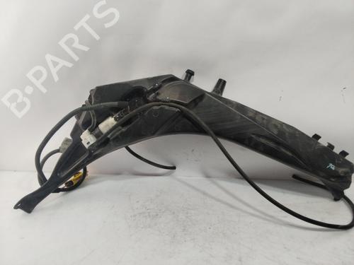 Deposito limpa vidros PEUGEOT 308 II (LB_, LP_, LW_, LH_, L3_) [2013-2021]  30092059