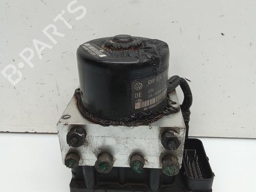 Used ABS pump VW POLO (6N2) [1999-2001]  8582280