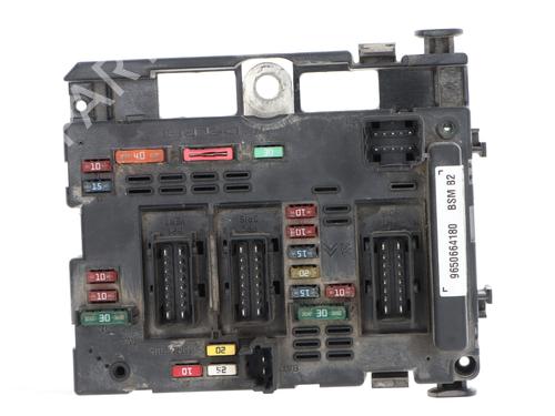 Used Fuse box Fuse box PEUGEOT 206 Hatchback (2A/C) 1.4 HDi eco 70 (68 hp) 34008483 34008483