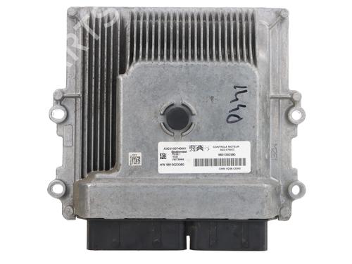 Used Engine control unit (ECU) Engine control unit (ECU) OPEL CROSSLAND X / CROSSLAND (P17, P2QO) [2017-2026] 34380867 34380867