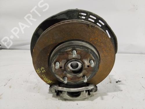 Used Left front steering knuckle TOYOTA YARIS CROSS (MXP_) [2020-2025]  30714200